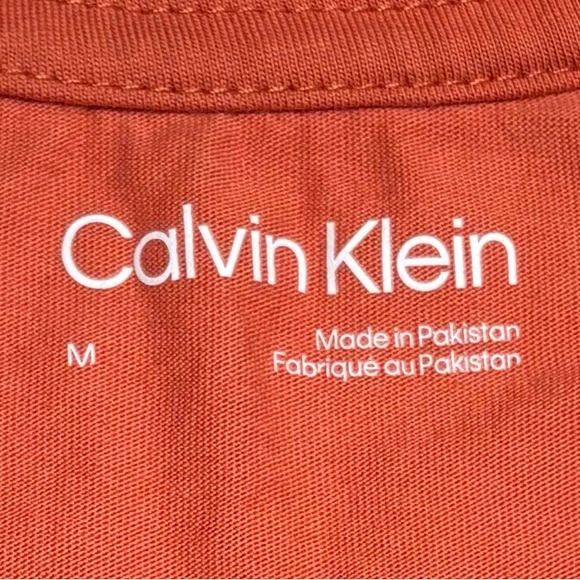 Calvin Klein Men’s Medium T Shirt - Picture 3 of 3